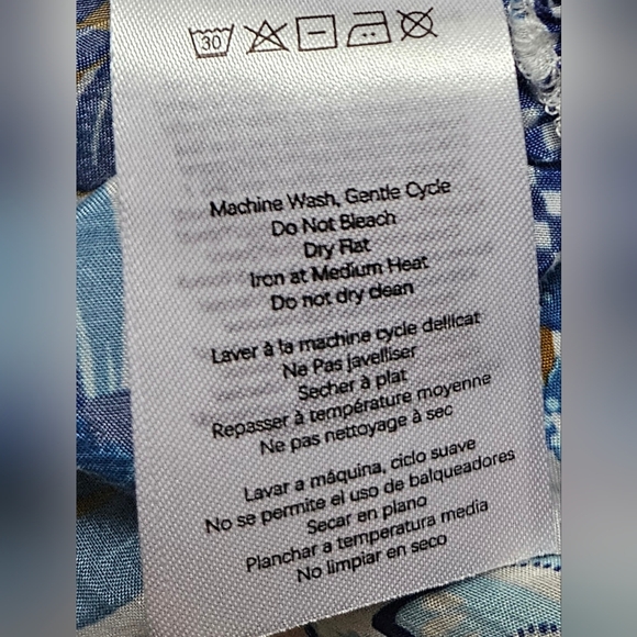 FARM Rio Blue and White Floral Womens Ana Tapestry Ruffle Blouse Size L - Picture 16 of 16